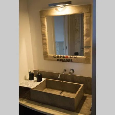 Loft Bocconi, Iulm, Fondazione Prada, Ieo Apartmán